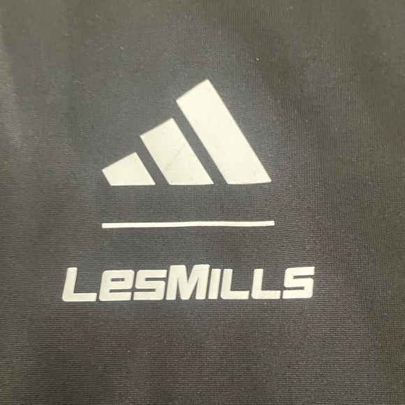 Adidas Les Mills Black Performance Tank Top racer back nwt small sold out online - Picture 3 of 5